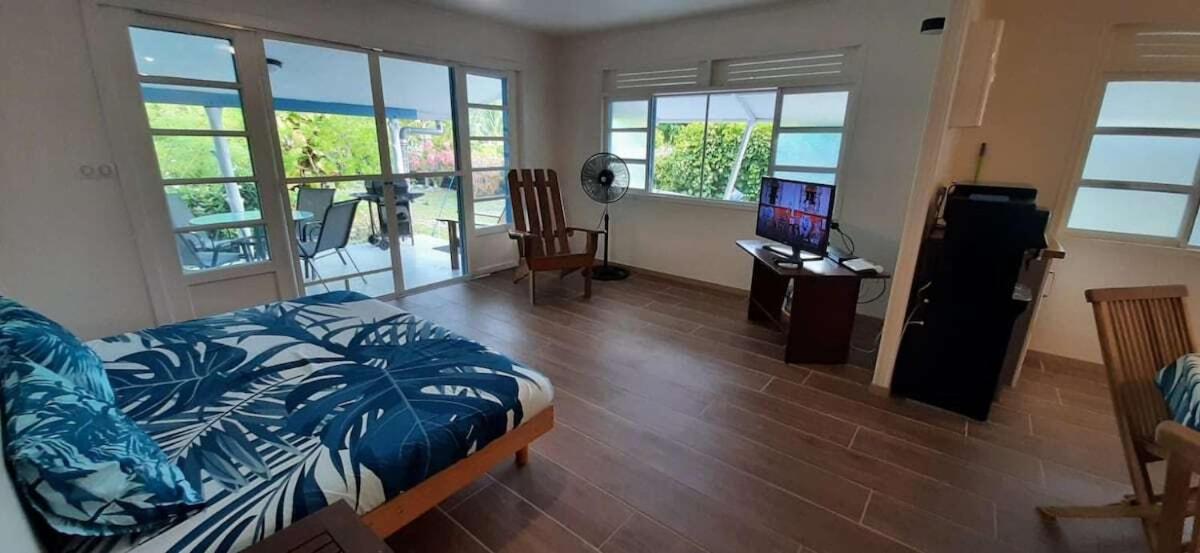Moana Breeze Rangiroa - Rental Car Included - Air Conditioning - Wi-Fi Tiputa Δωμάτιο φωτογραφία